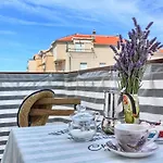 Gemuetliches Mit Balkon By Interhome * Podstrana