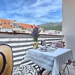 Appartement Gemuetliches Mit Balkon By Interhome Podstrana