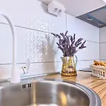 Gemuetliches Mit Balkon By Interhome Appartement Podstrana